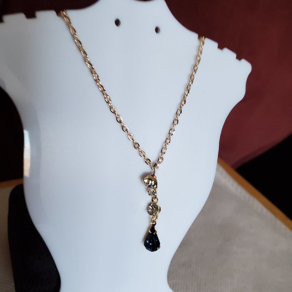 16" Gold Tone Rhinestone Drop Pendant Necklace NWT